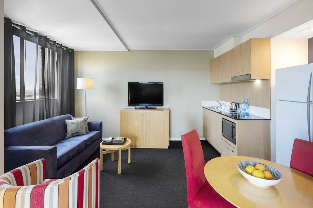 Nesuto Parramatta Two Bedroom Apartment 11