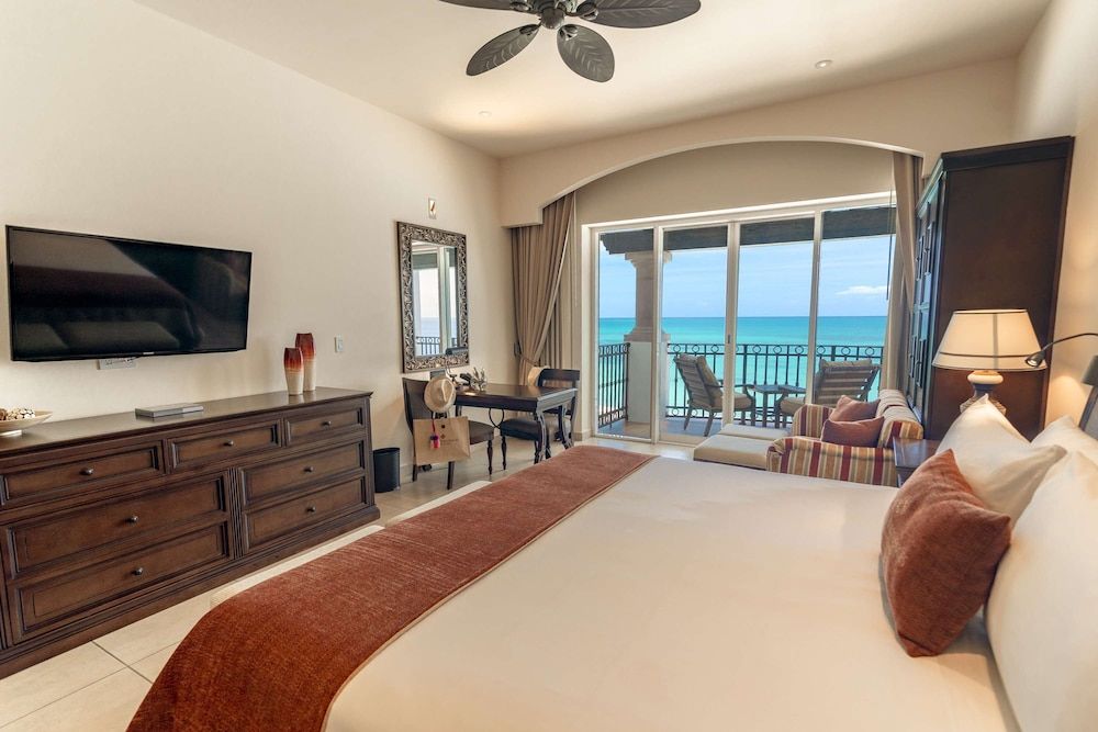 Grand Residences Riviera Cancún All Inclusive Family Suite, 2 Bedrooms, Beach View 2