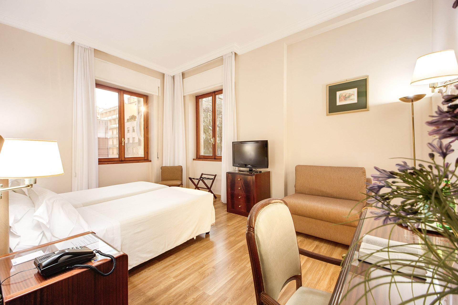 undefined Hotel Bristol 5