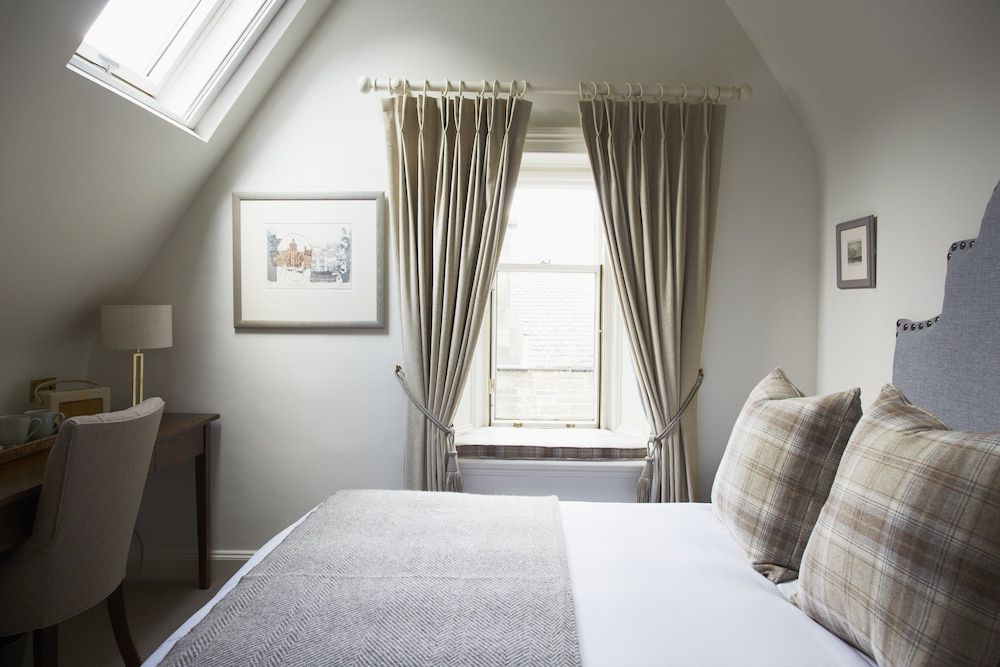 The Roseate Edinburgh The House Superior Room (located at 5 Hampton Terrace) 4