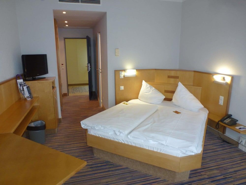 Standard Room, 1 Double Bed