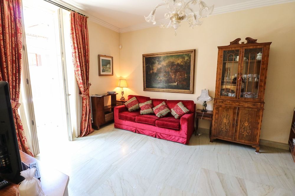 Rome King Suite Double Room 20