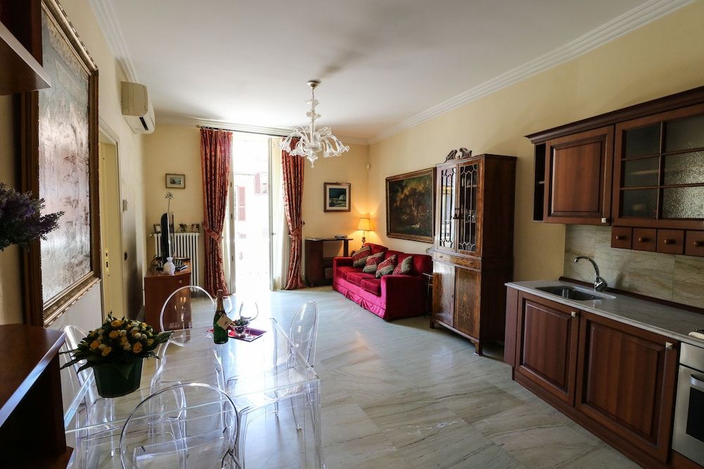 Rome King Suite Double Room 21