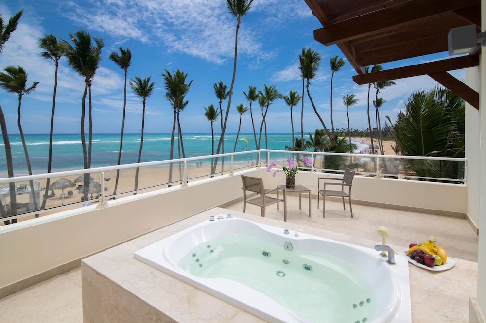Xhale Club Master Suite Ocean Front Double