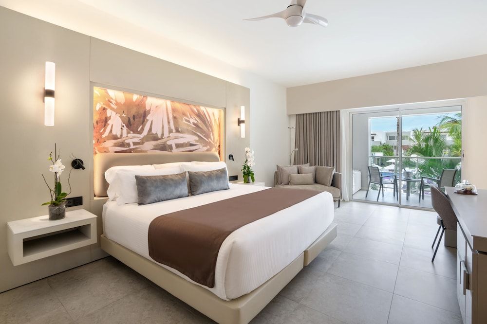 Allure Junior Suite Tropical View Double