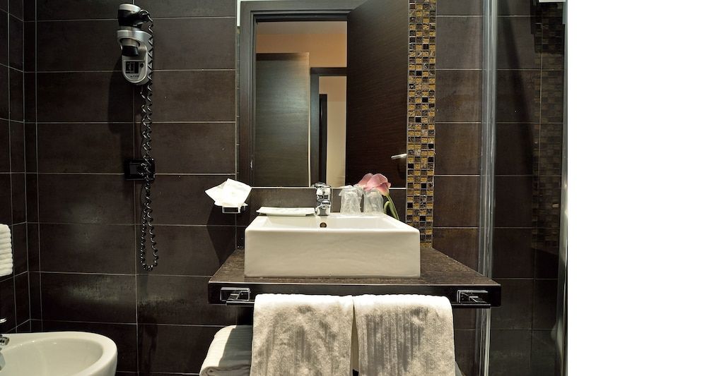 Catone District Hotel Double Room 12