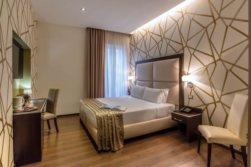 Catone District Hotel Double Room 8