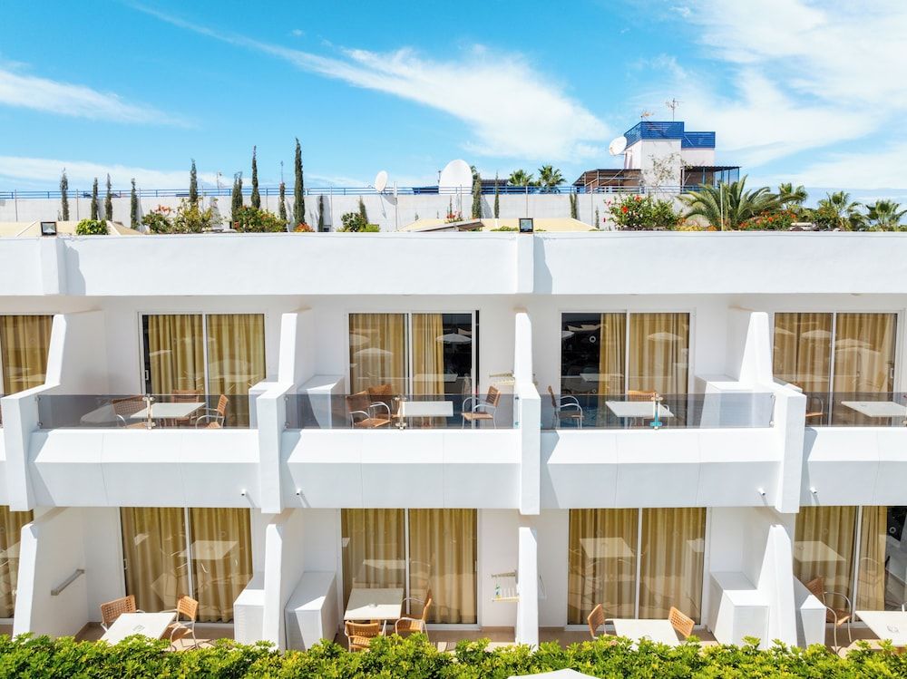 undefined Hovima Panorama 2