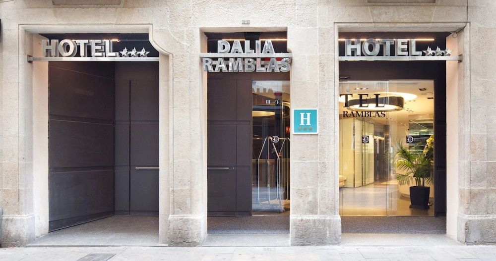 undefined Dalia Ramblas 6