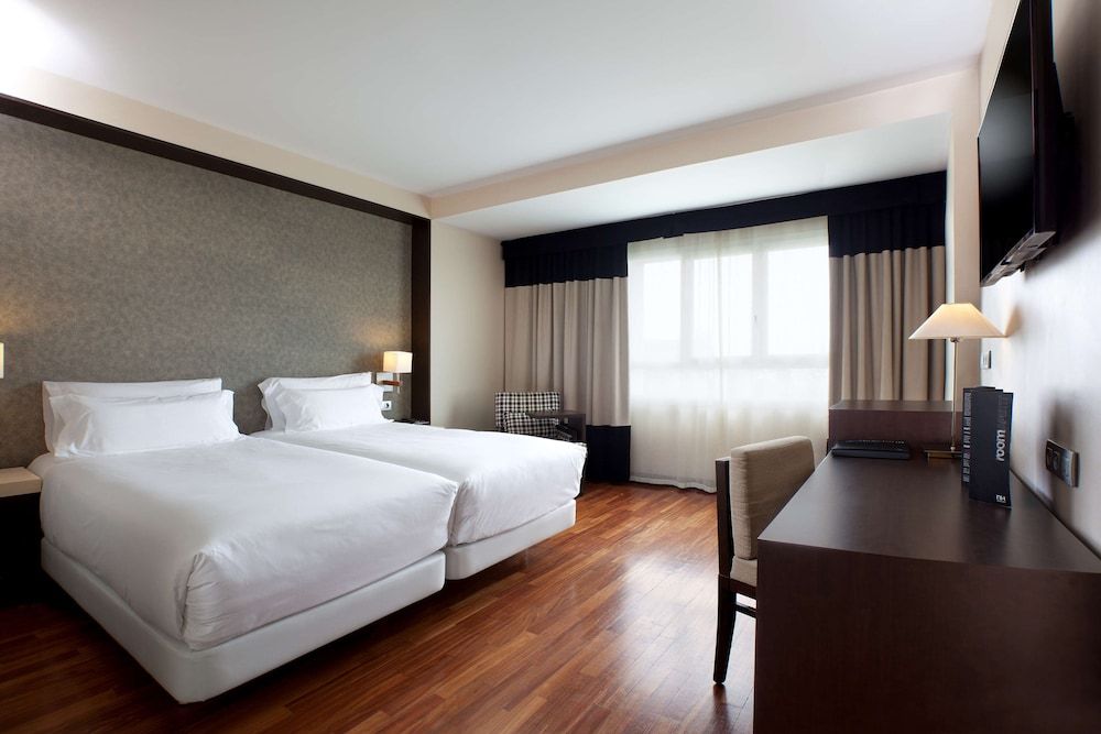 Standard Room (Extra Bed 3 adults)