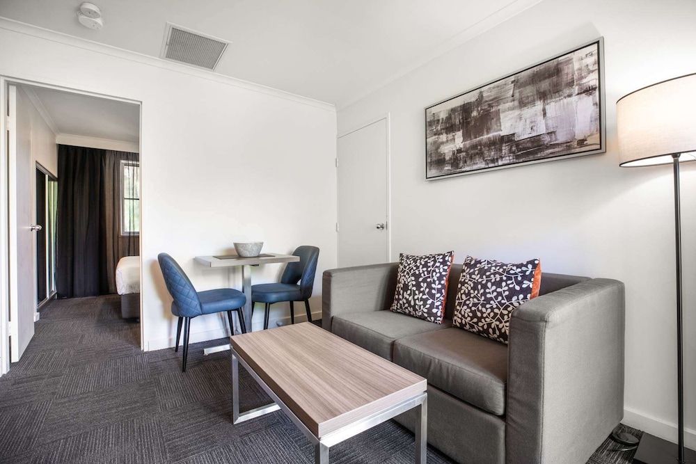 Nightelier Doncaster Studio Apartment 16