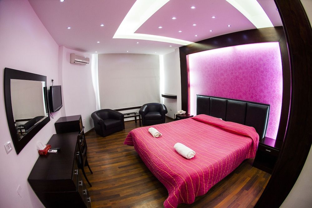 Le Tournant Hotel & Resort Deluxe Double or Twin Room 4