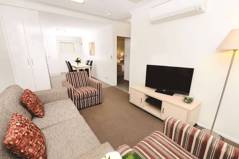 Oaks Moranbah Suites Apartment, 1 Bedroom 10