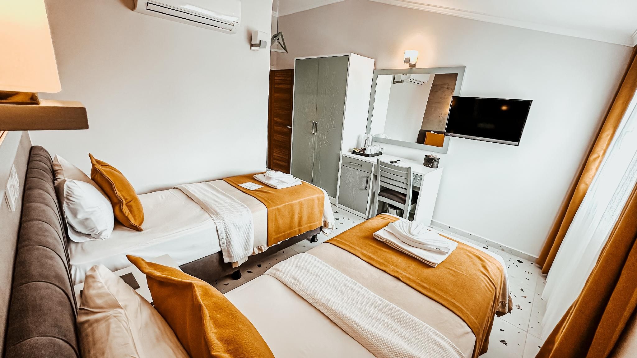 undefined Tonoz Beach Hotel 6