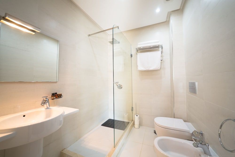 Mnar Castle Apartments Apartment, 3 Bedrooms, Sea View 3