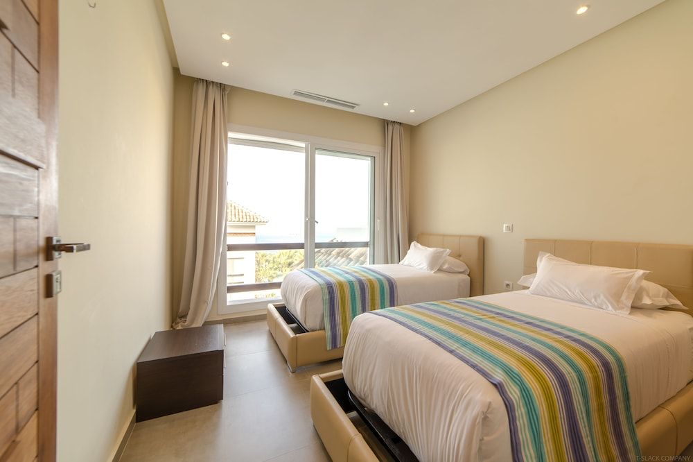 Mnar Castle Apartments Apartment, 3 Bedrooms, Sea View