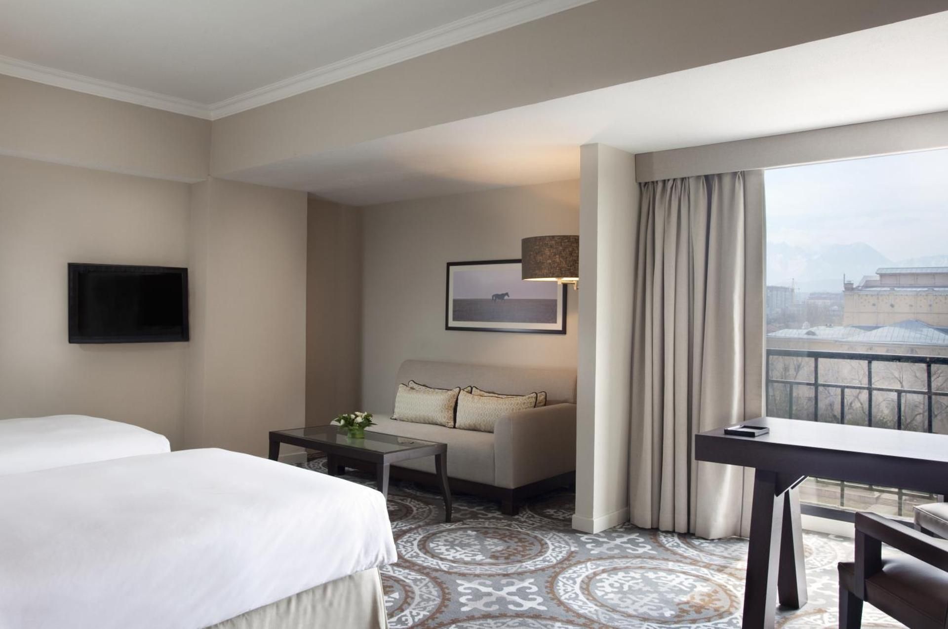2 Twin Beds With Club Access Deluxe