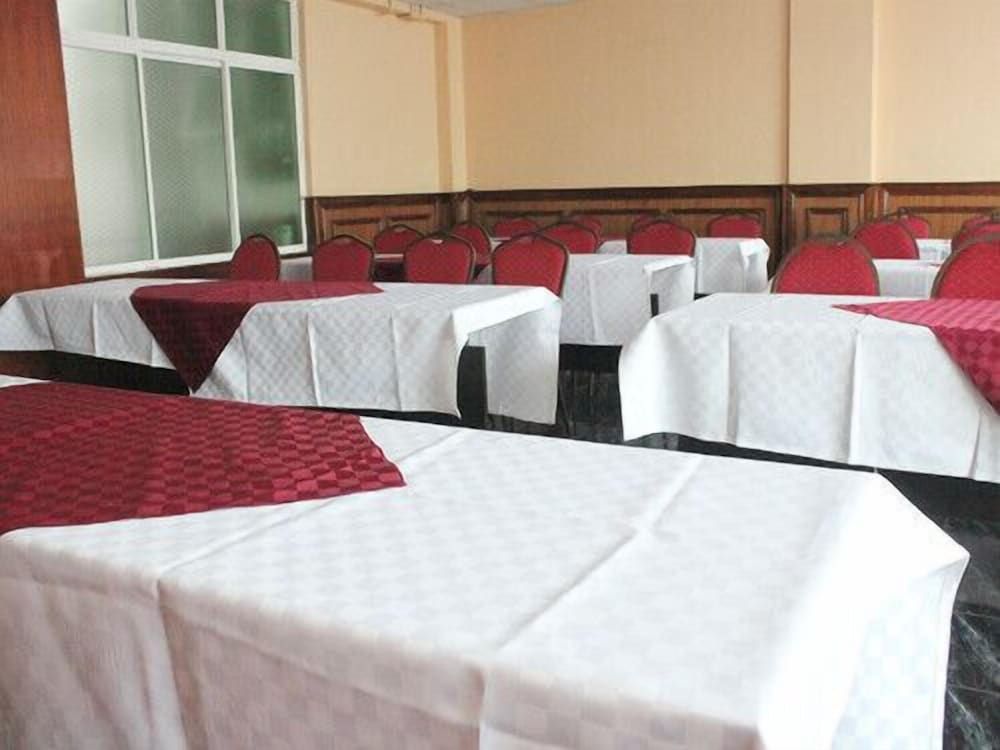 undefined Sunrise Hotel 3