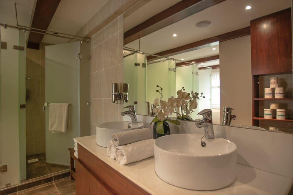 undefined Diamond Plaza Apartments 6