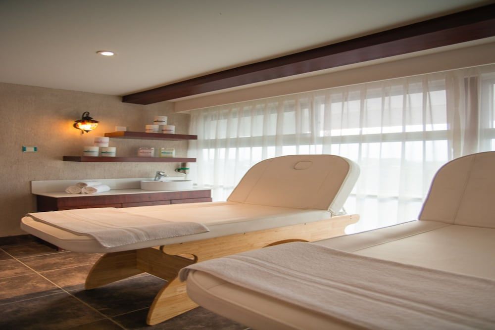 undefined Diamond Plaza Apartments 5