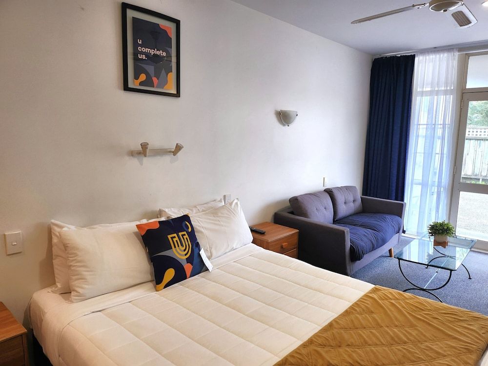 U Studios Paraparaumu Beach Self-contained Queen Studio 10