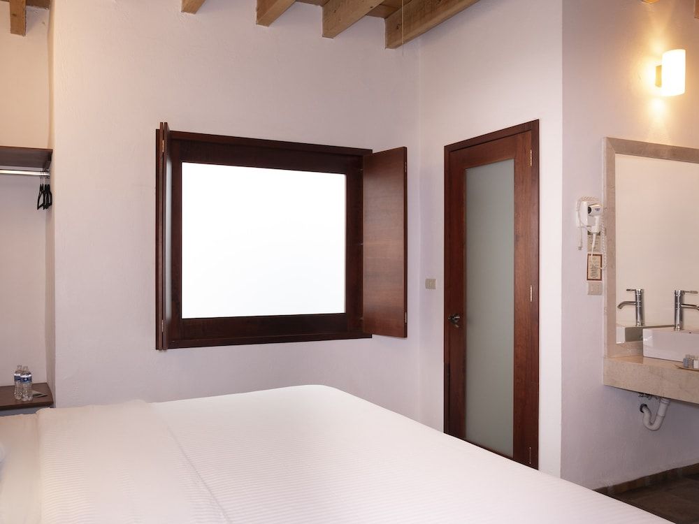 Hotel Casa Real del Café Room, 1 King Bed 6