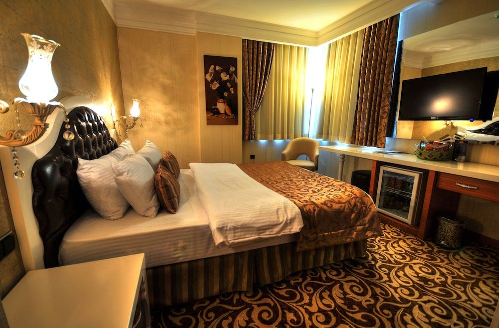 Golden Deluxe Hotel Double Room Single Use 3