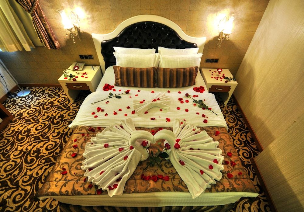 Golden Deluxe Hotel Double Room Single Use