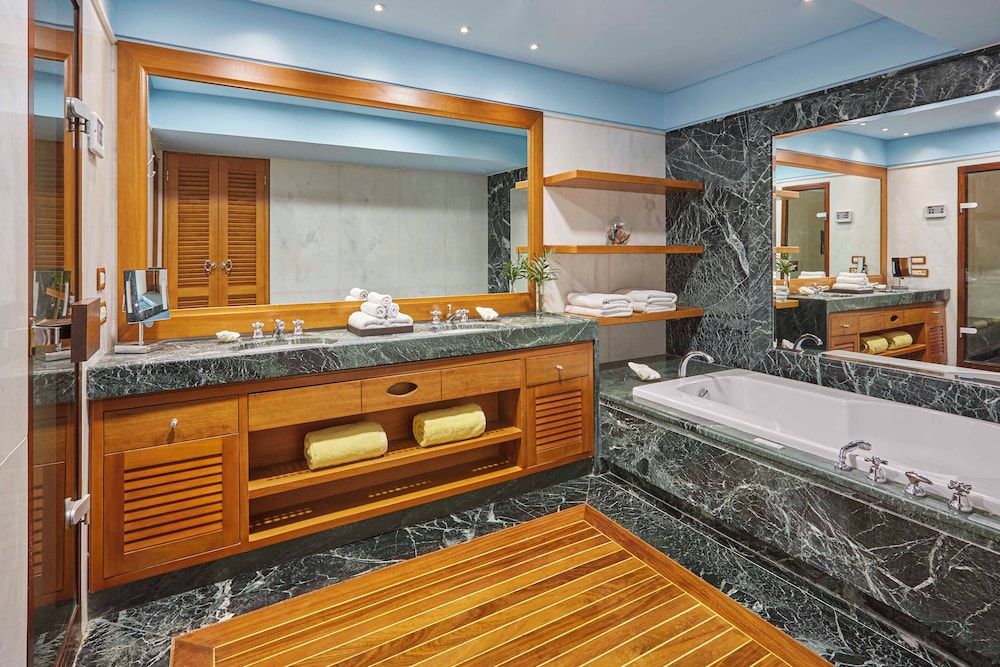 Island Bungalow Waterfront