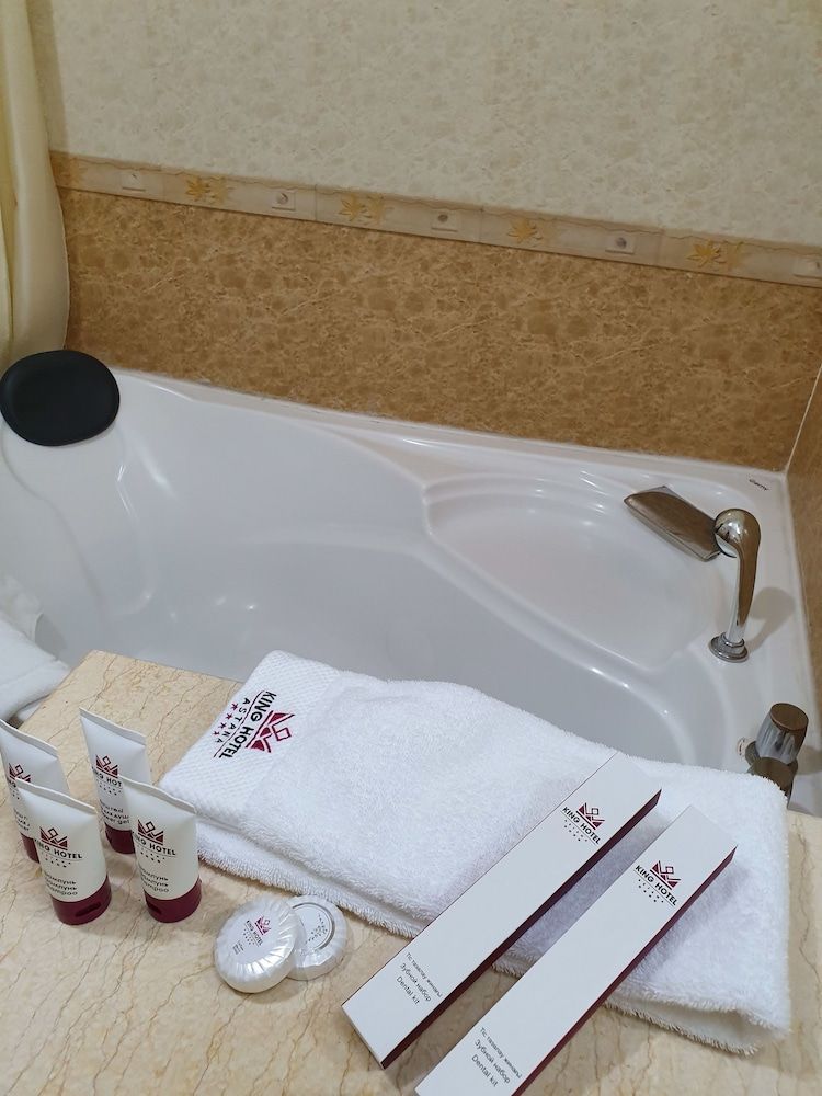 King Hotel Astana Business Single Room, 1 Bedroom 4