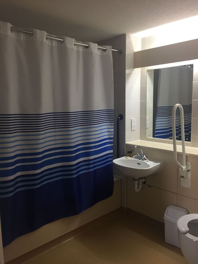 Redwings Lodge Uppingham Family Quadruple Room 15