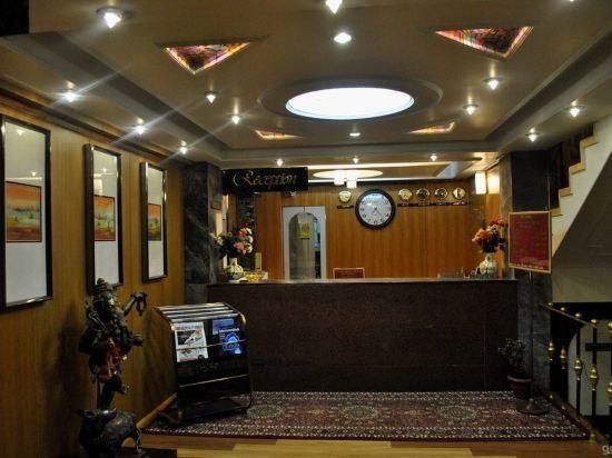 Hotel Mohit Near Mall Road