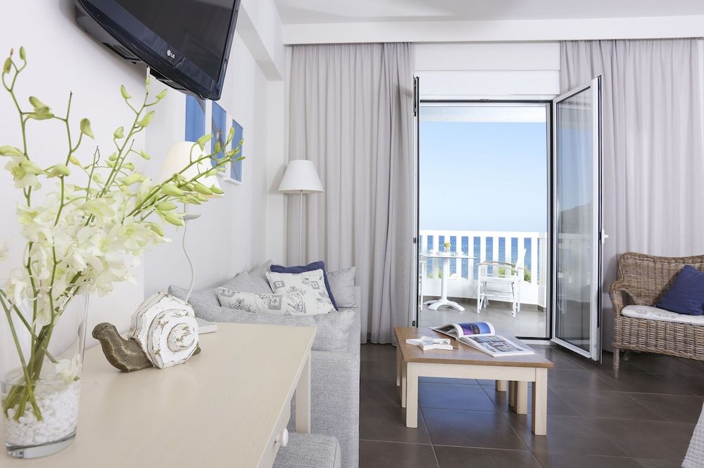 Hotel Artina Nuovo Studio, Partial Sea View 7