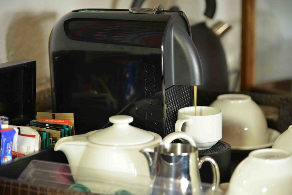 Victoria Falls Safari Suites Suite, 2 Bedrooms 14