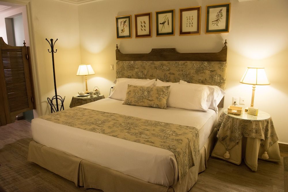 Grand Hotel, Hotel Boutique Tepatitlán Standard Room 6