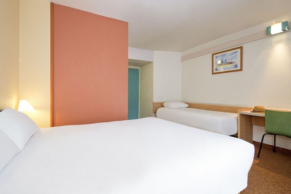 Standard Double Room, Multiple Beds