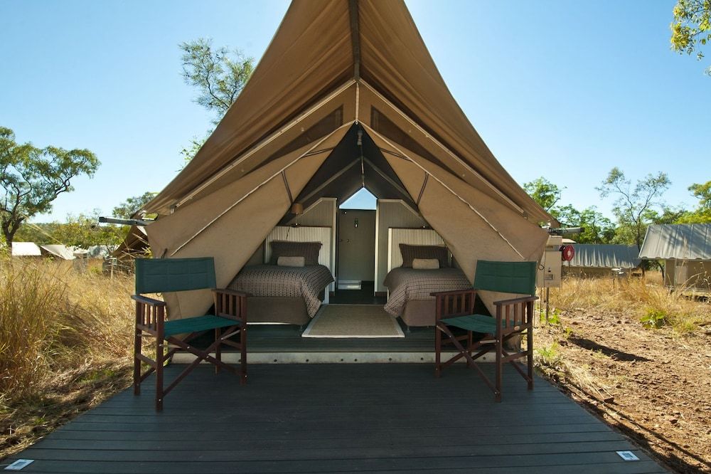 Standard Tent (2 Single Beds)