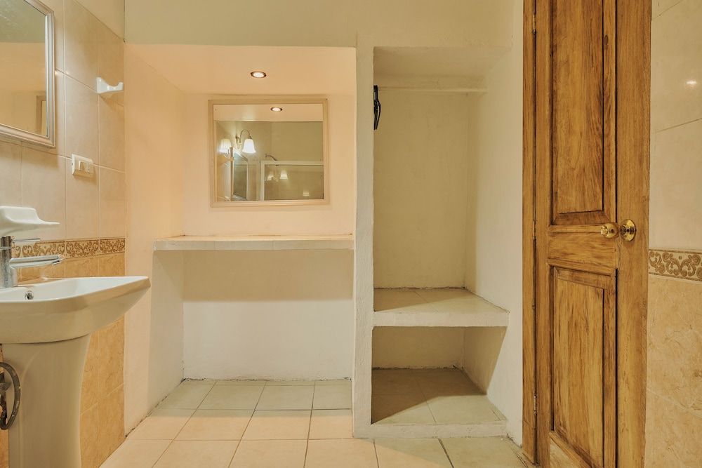 Hotel Cervantino Habitacion Superior 2 camas matrimoniales con aire acondicionado 20