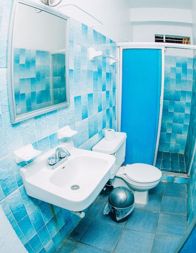 Hotel Cervantino Habitación estándar 1 cama matrimonial con ventilador 13