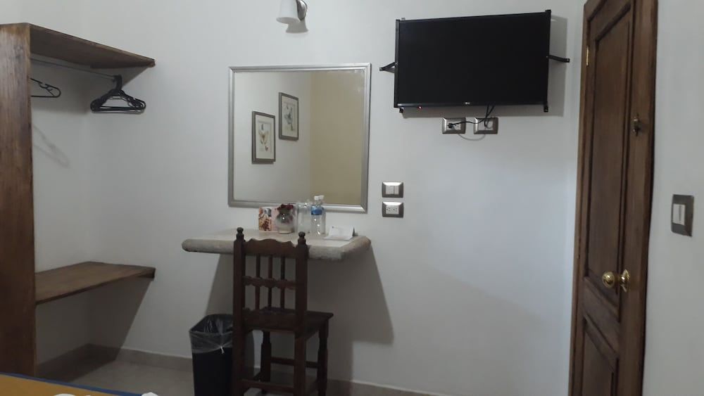 Hotel Cervantino Habitación estándar 1 cama matrimonial con ventilador 21