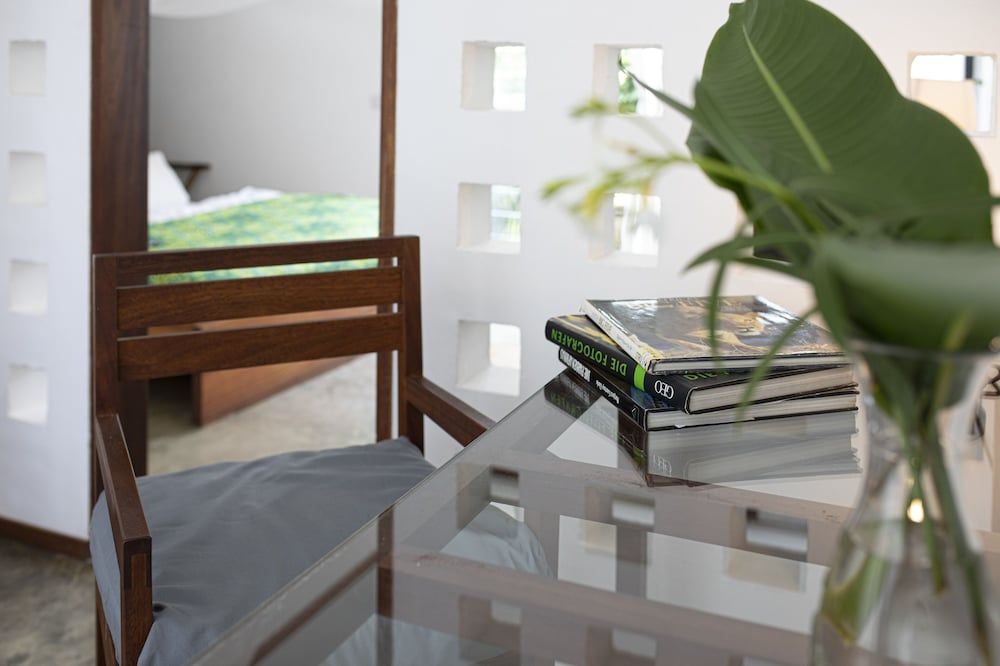 Kaliwa Lodge Triple Room 18