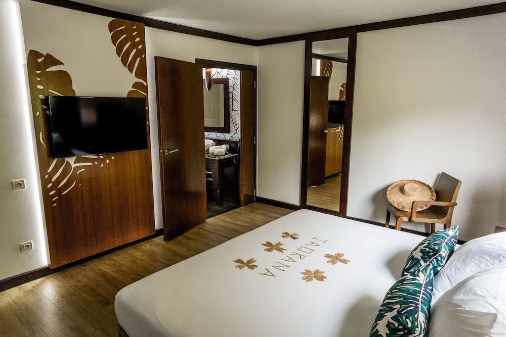 Le Tahiti by Pearl Resorts Suite, 1 Bedroom, Ocean View 2