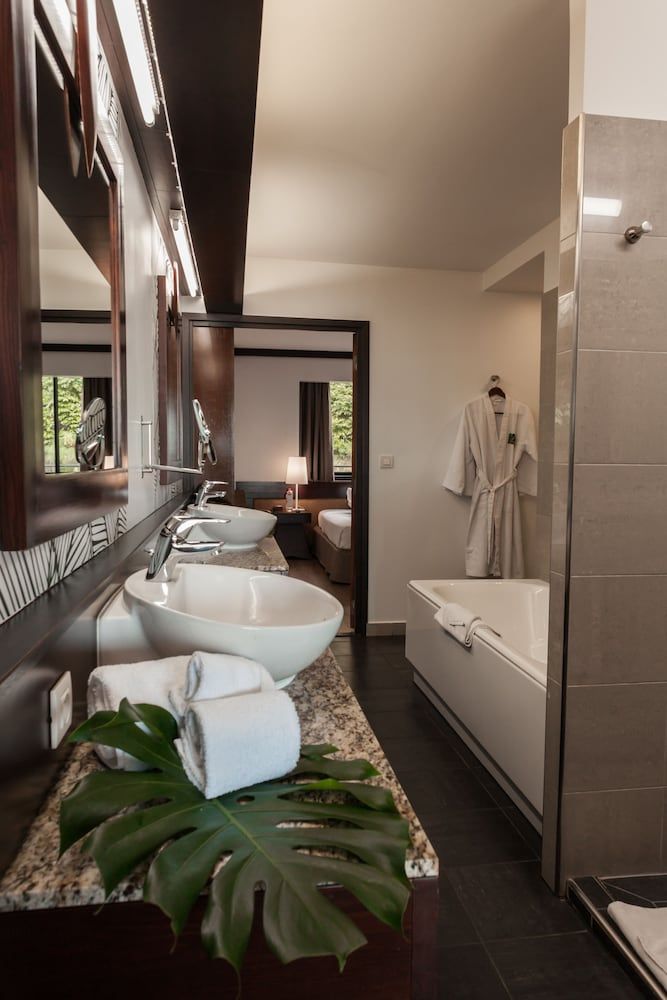 Le Tahiti by Pearl Resorts Suite, 1 Bedroom, Ocean View 7