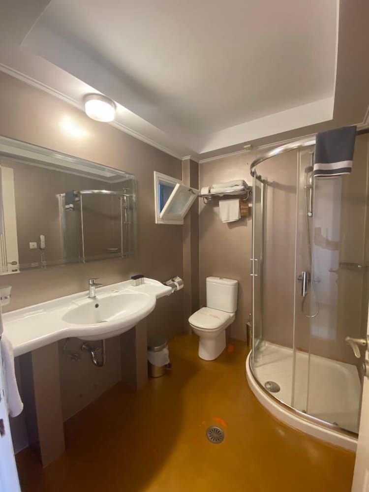 Basic Double or Twin Room