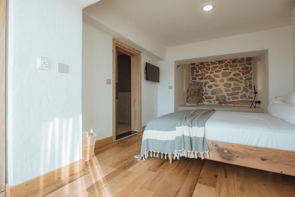 Hotel Unique - Boutique Class - Adults Only Sunset House ( Annex ) | Promo Room NO ELEVATOR 6