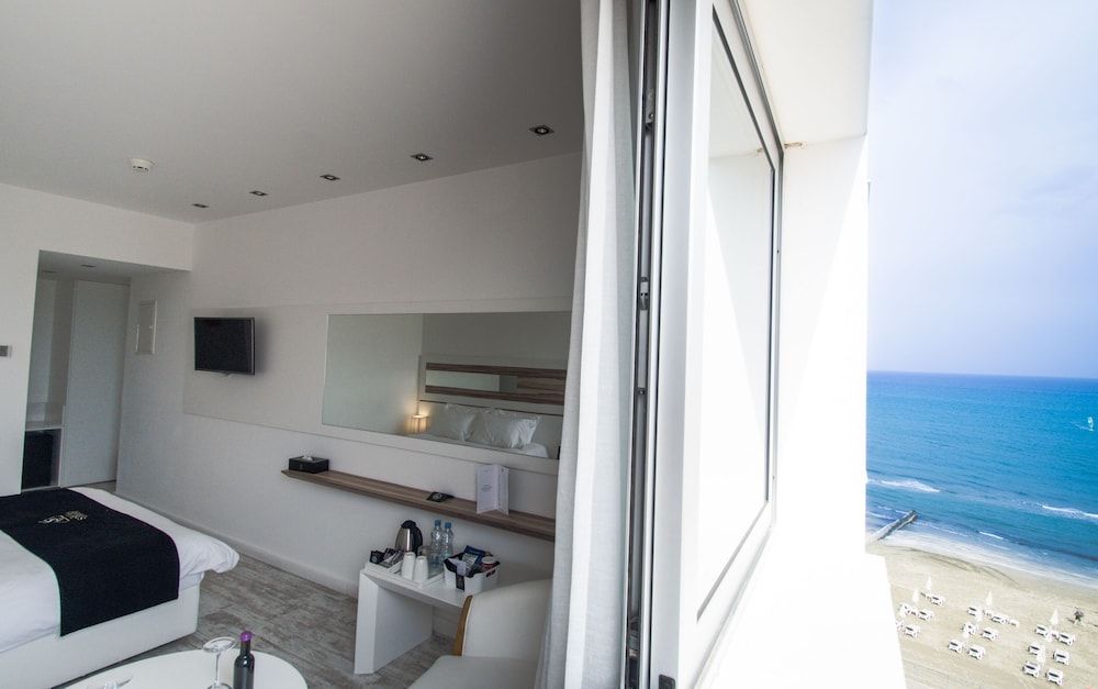 The Ciao Stelio Deluxe Hotel - Adults Only Standard Double Room (Inland View, No Balcony) 10