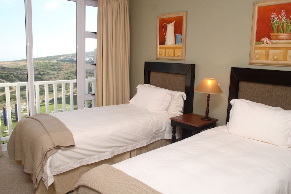 Pinnacle Point Beach and Golf Resort Villa, 2 Bedrooms, Non Smoking 3