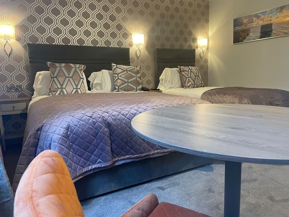 Ardboyne Hotel Twin Room 3