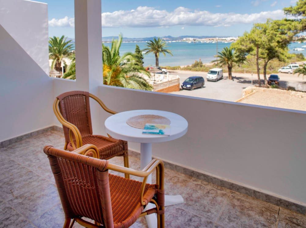 Double Room, 2 Twin Beds, Terrace, Sea View