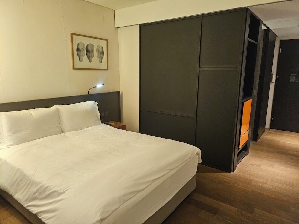 Shilla Stay Jeju Airport Standard Double Room 2